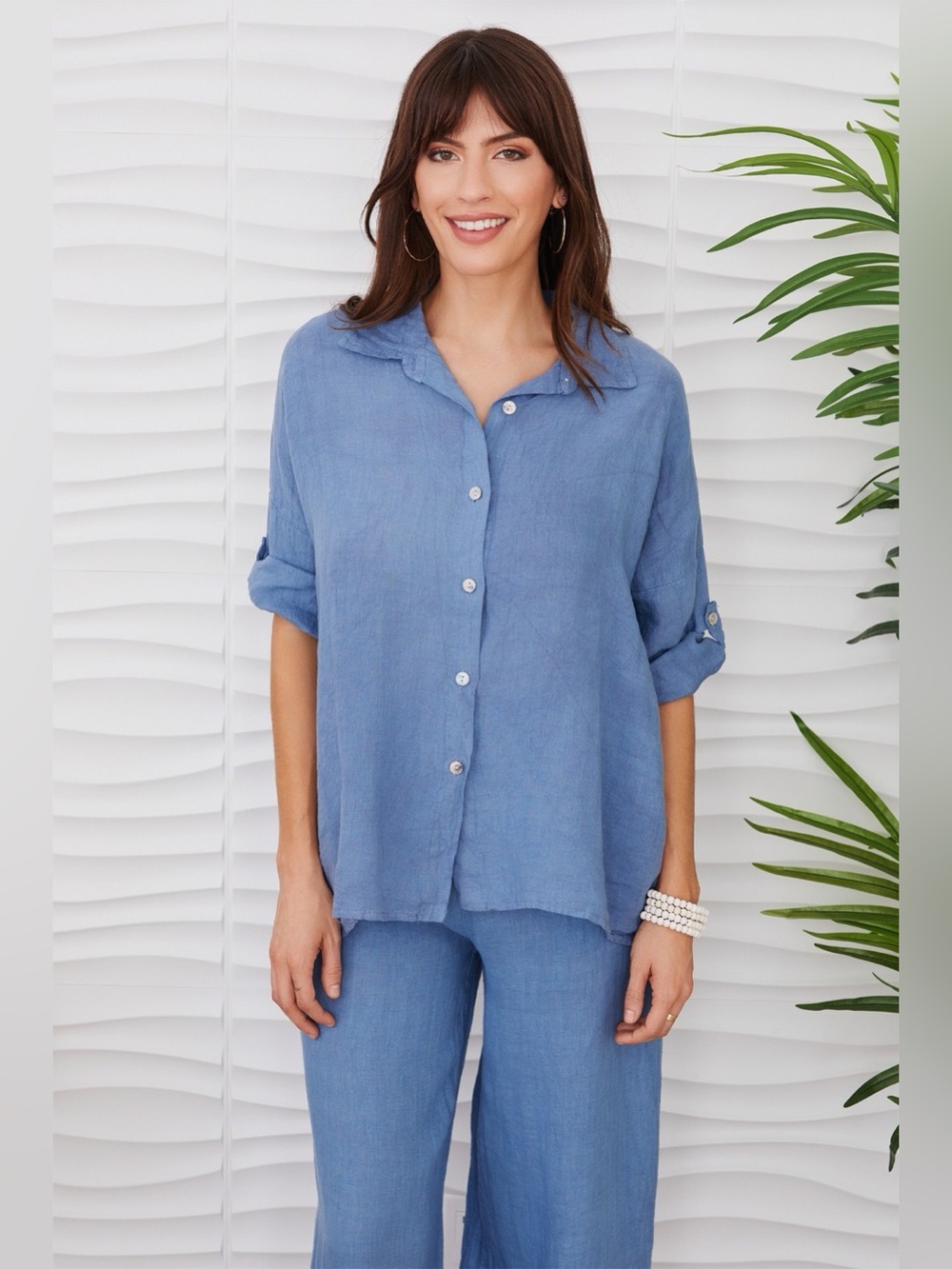(113009-DNM) BUTTON DOWN ROLL TAB SLEEVE LINEN TOP